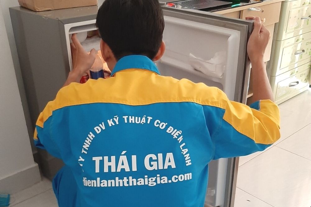 sửa tủ lạnh Bình Tân
