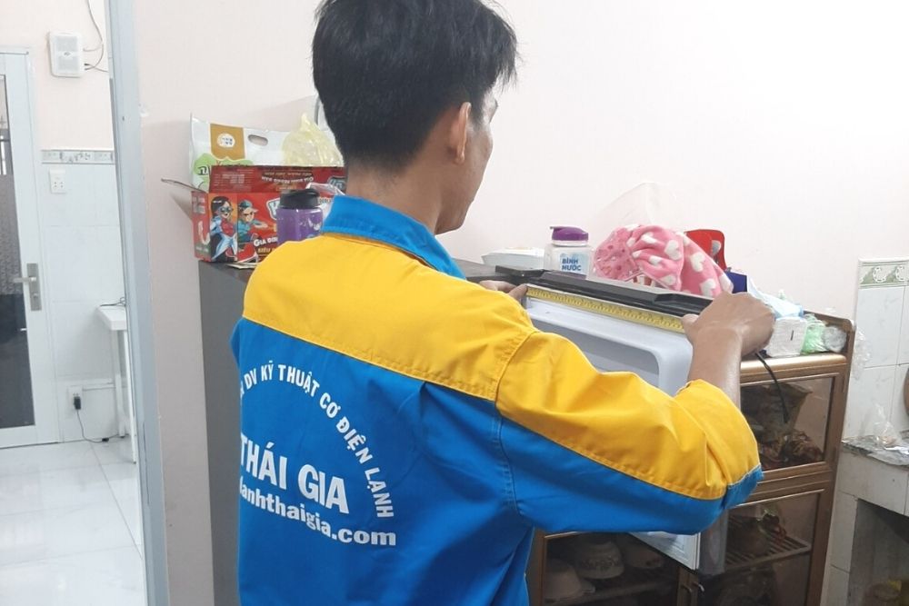 thay ron tủ lạnh Bình Tân