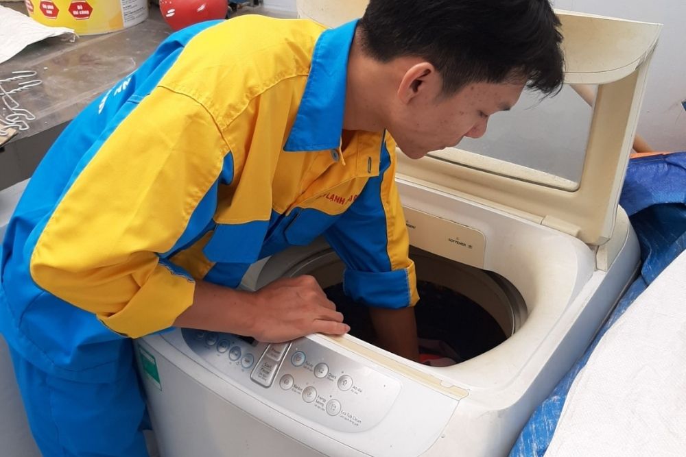 dịch vụ vệ sinh máy giặt