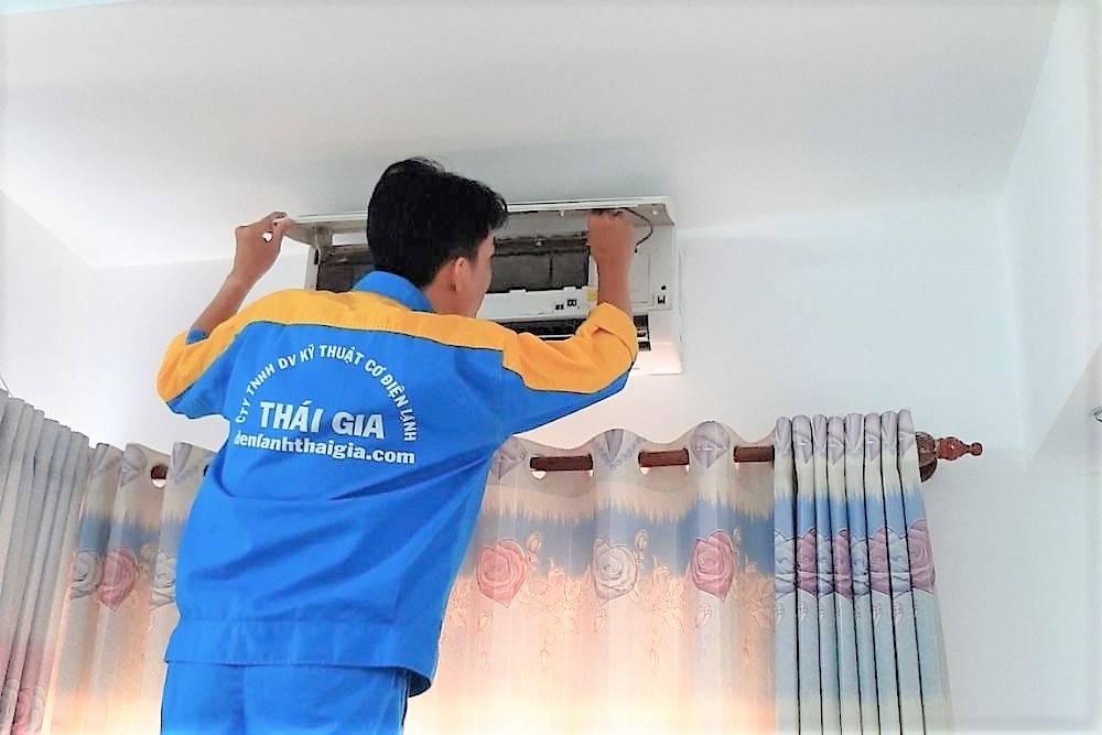 vệ sinh máy lạnh Bình Tân